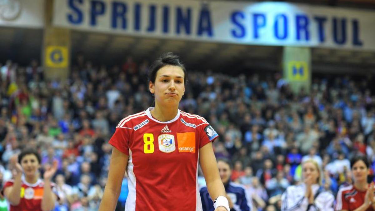 cristina neagu 1.jpg