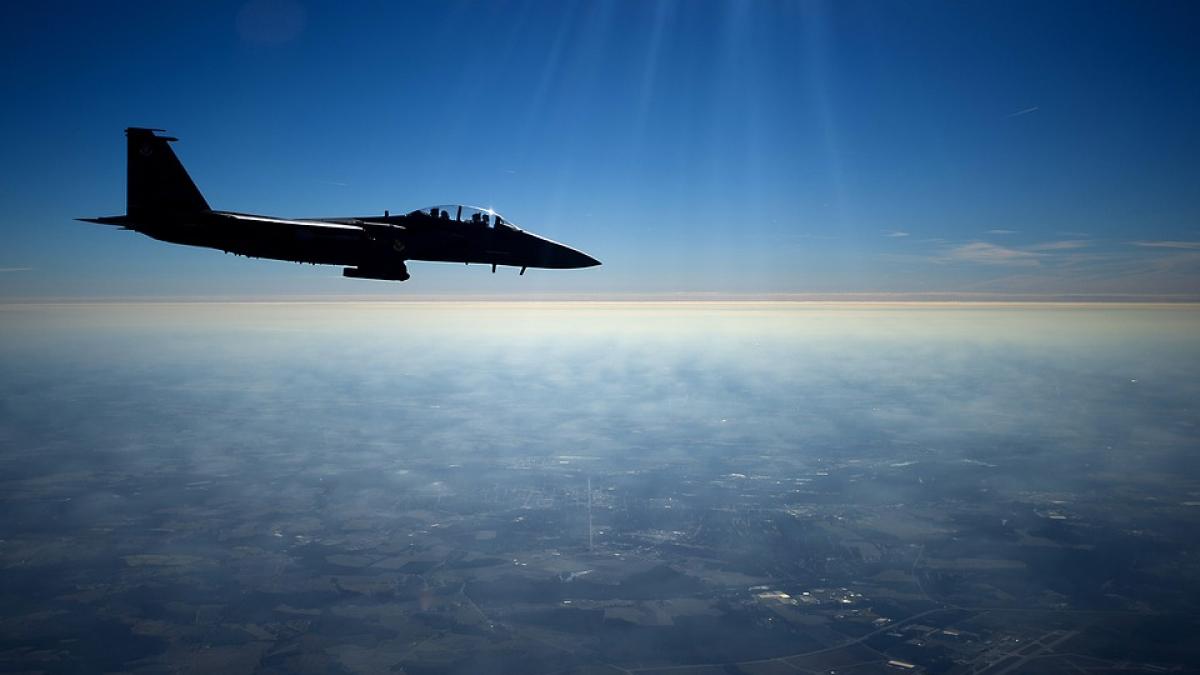 f-15.jpg