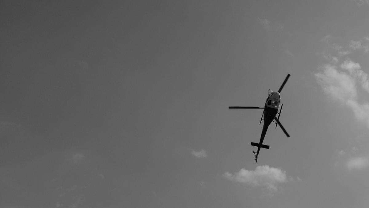 helicopter-802010_960_720.jpg