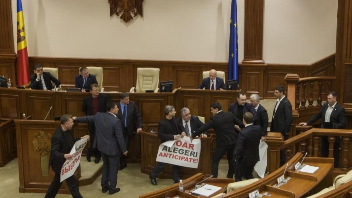 republica moldova parlament.jpg