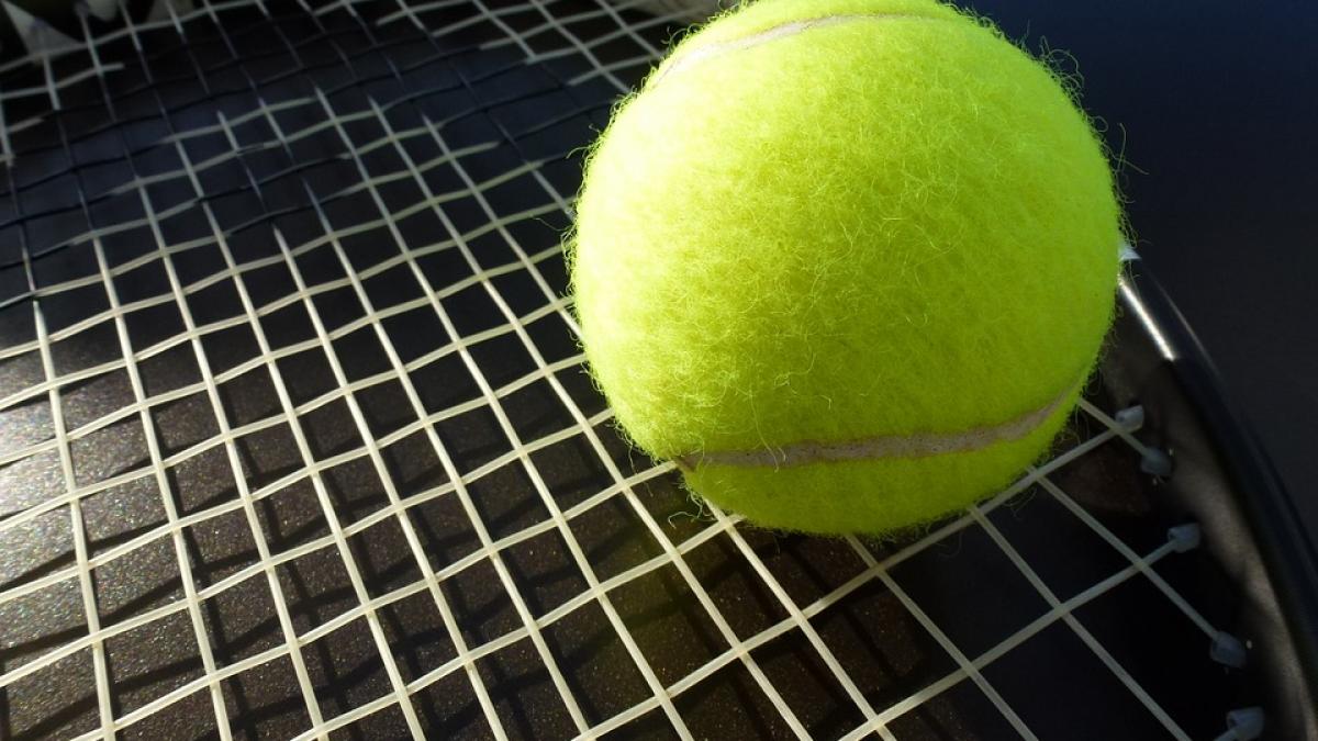 tennis-363662_960_720.jpg