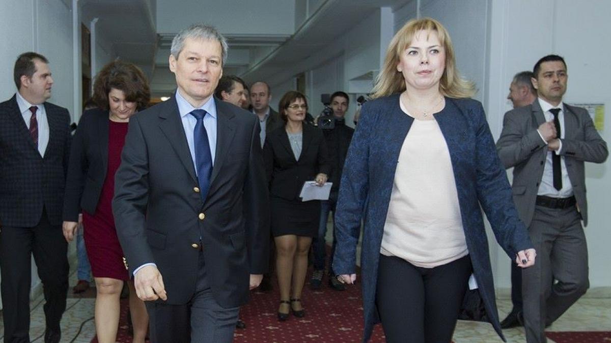 Românii pot vedea cum sunt cheltuiți banii publici. Anunțul făcut de premierul Cioloș