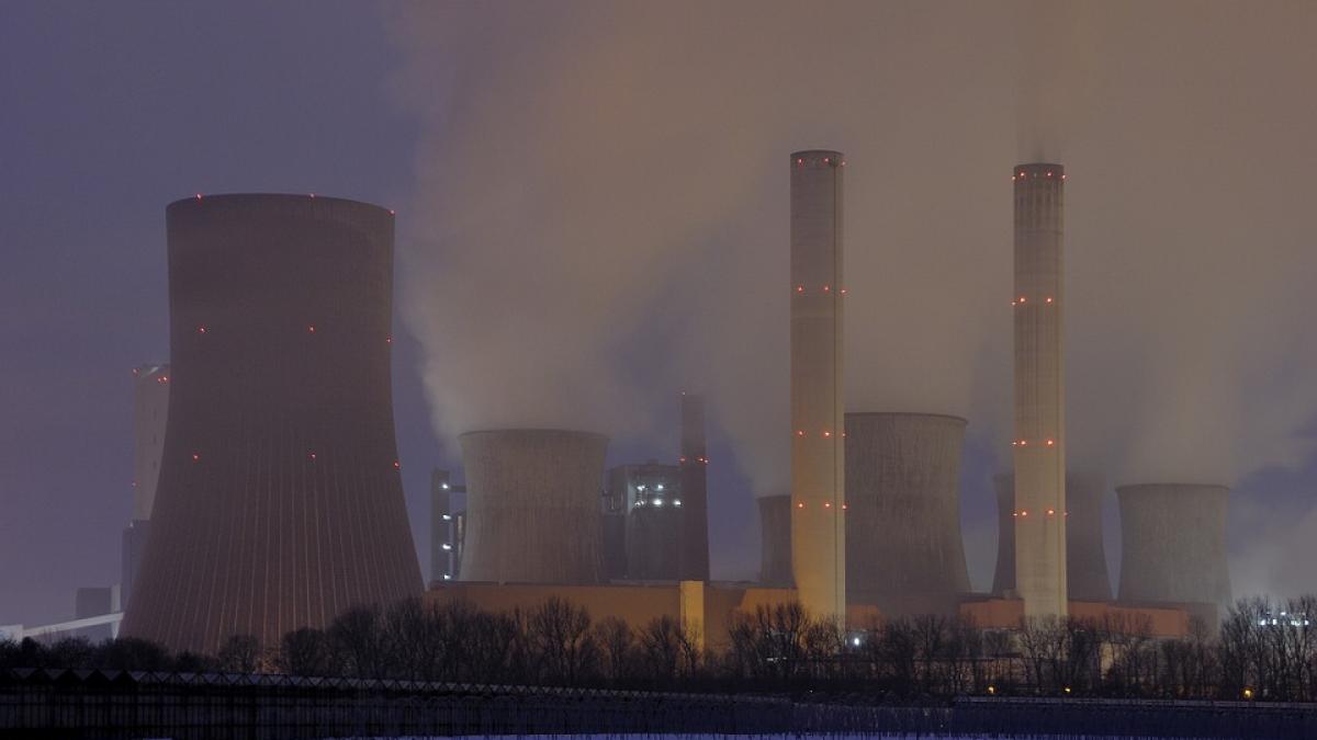 coal-fired-power-plant-499908_960_720.jpg