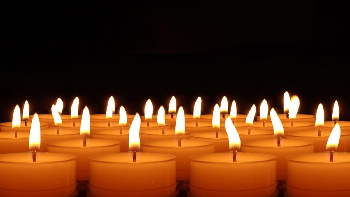 candles-492171_960_720.jpg