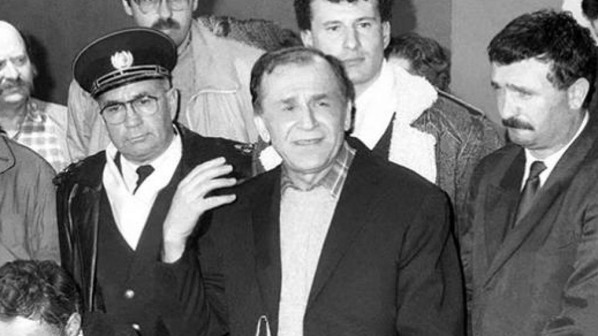 Procuror: Ion Iliescu a preluat puterea încă din 22 decembrie 1989