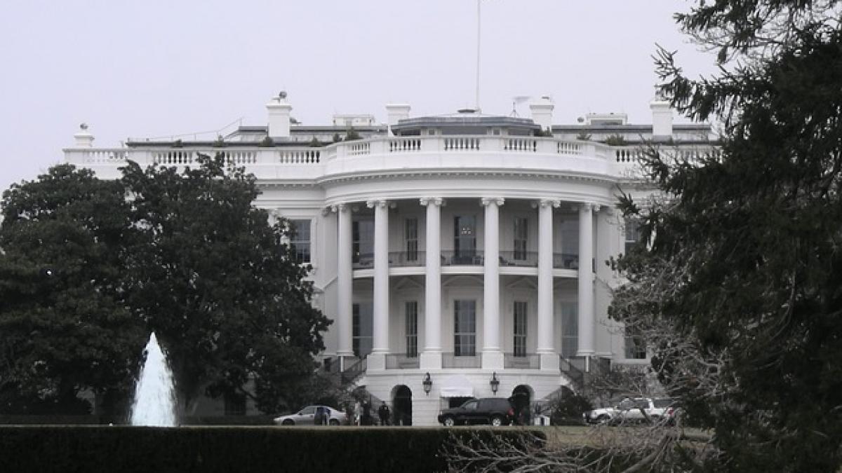 the-white-house-269734_640.jpg