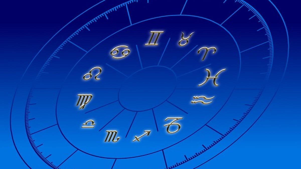 horoscope-96309_640.jpg