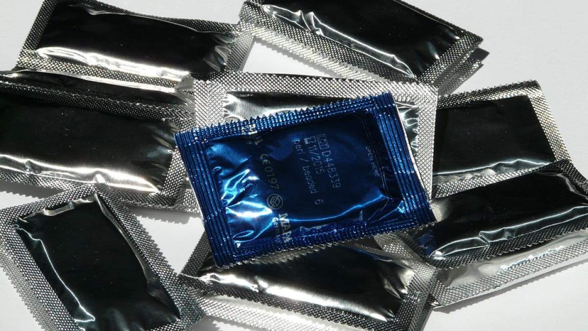 condom-59639_960_720.jpg