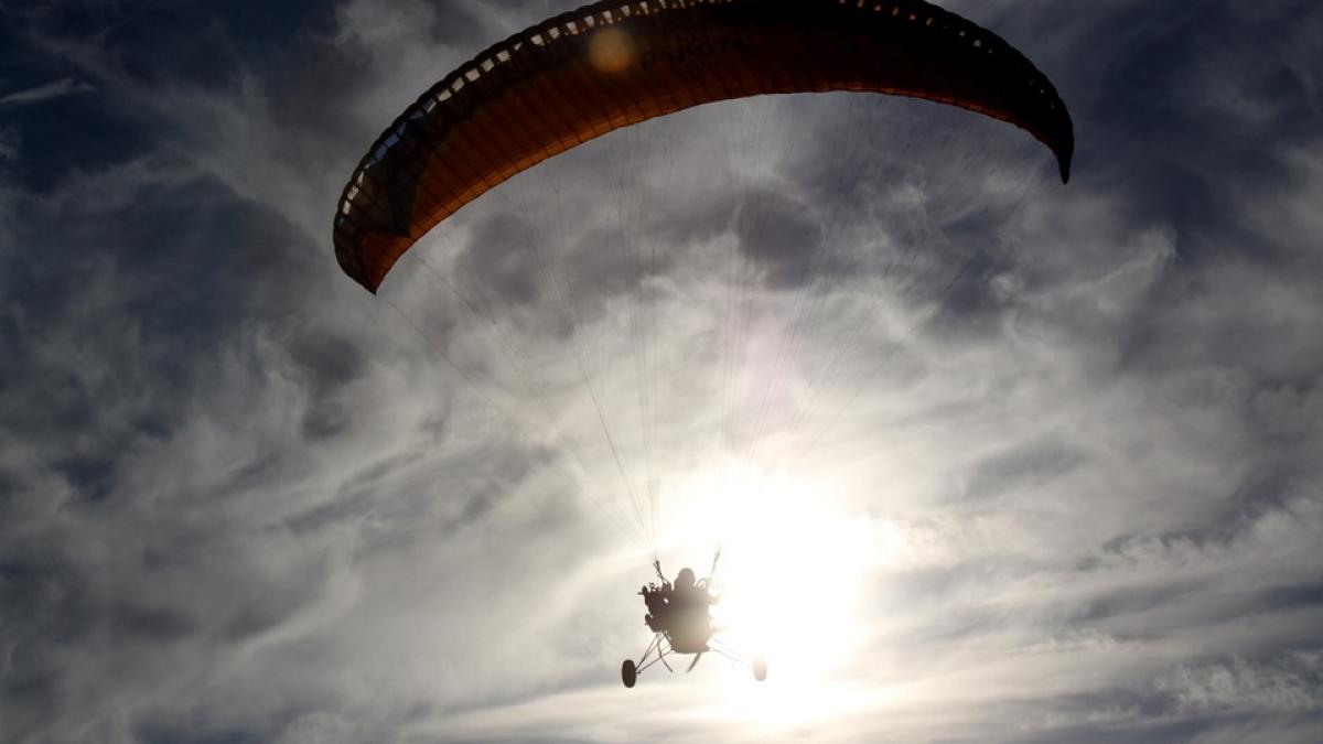 paramotor-947366_960_720.jpg