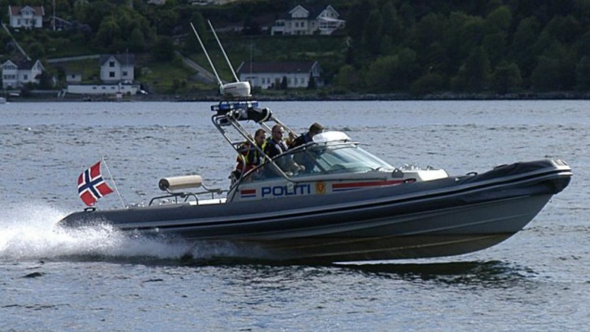 Norwegian_Police_Boat-635x357.jpg