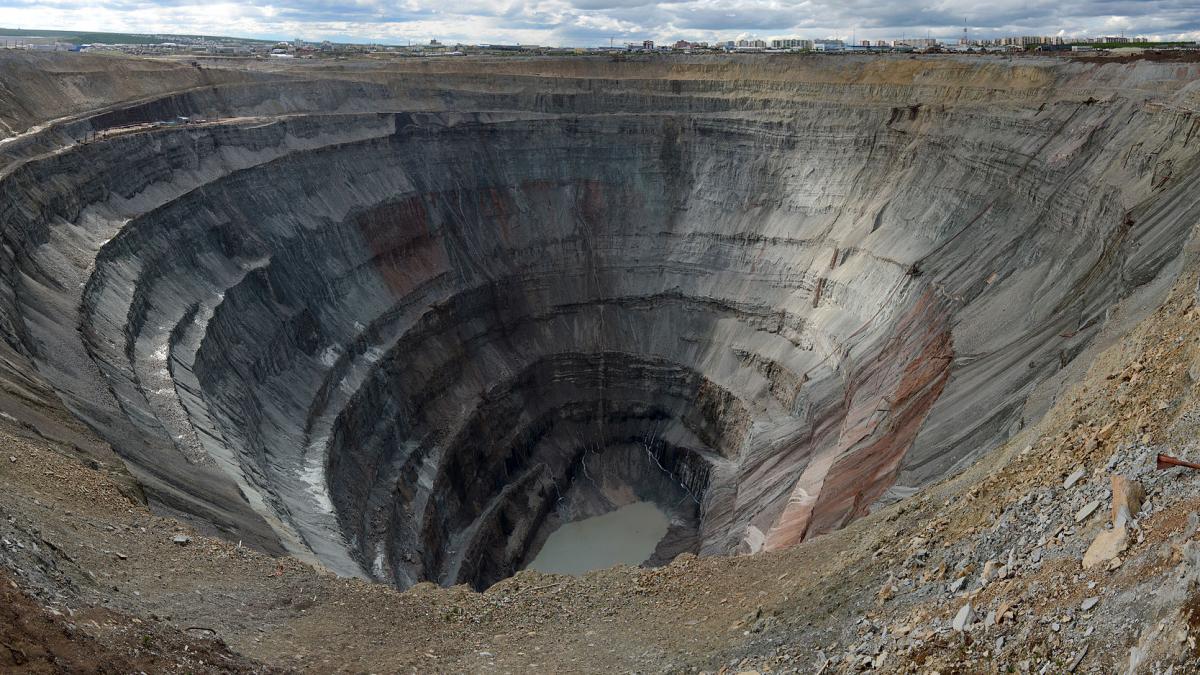 Mirny_in_Yakutia.jpg