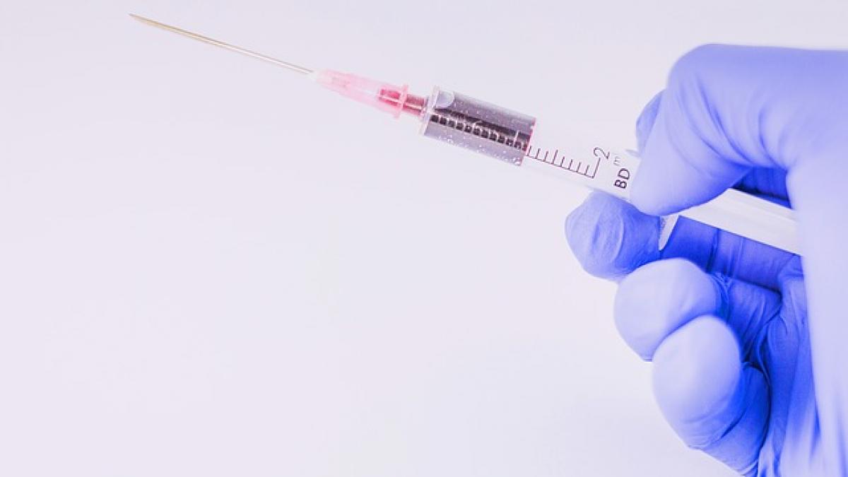 the-syringe-1291127_640.jpg