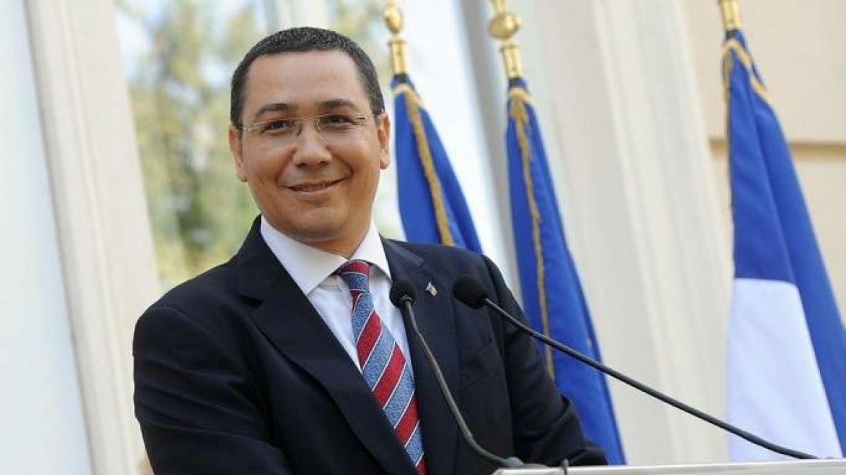 Victor Ponta: Domnii Iohannis și Cioloș nu cer și nu primesc nimic pentru România și români