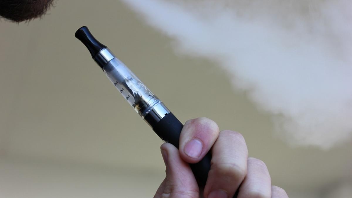 e-cigarette-1301664_960_720.jpg