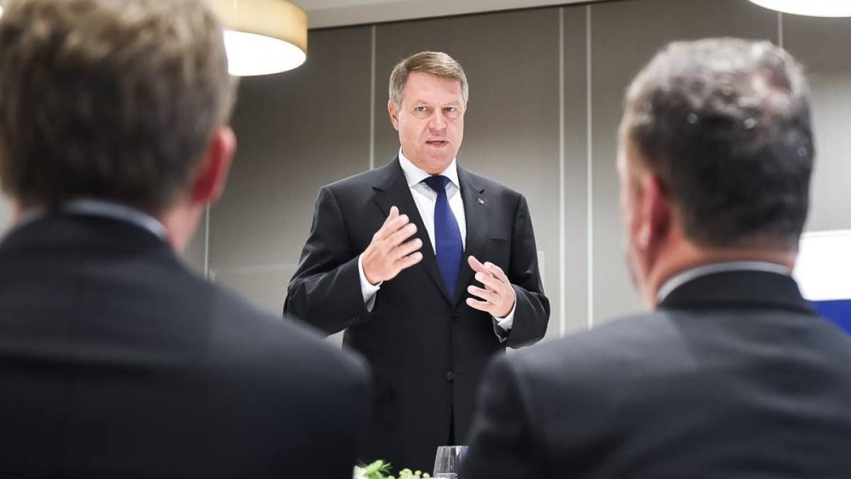 100 de minute: Klaus Iohannis, secretos cu privire la ”urgența” care i-a dat peste cap programul. Ce le-a spus jurnaliștilor