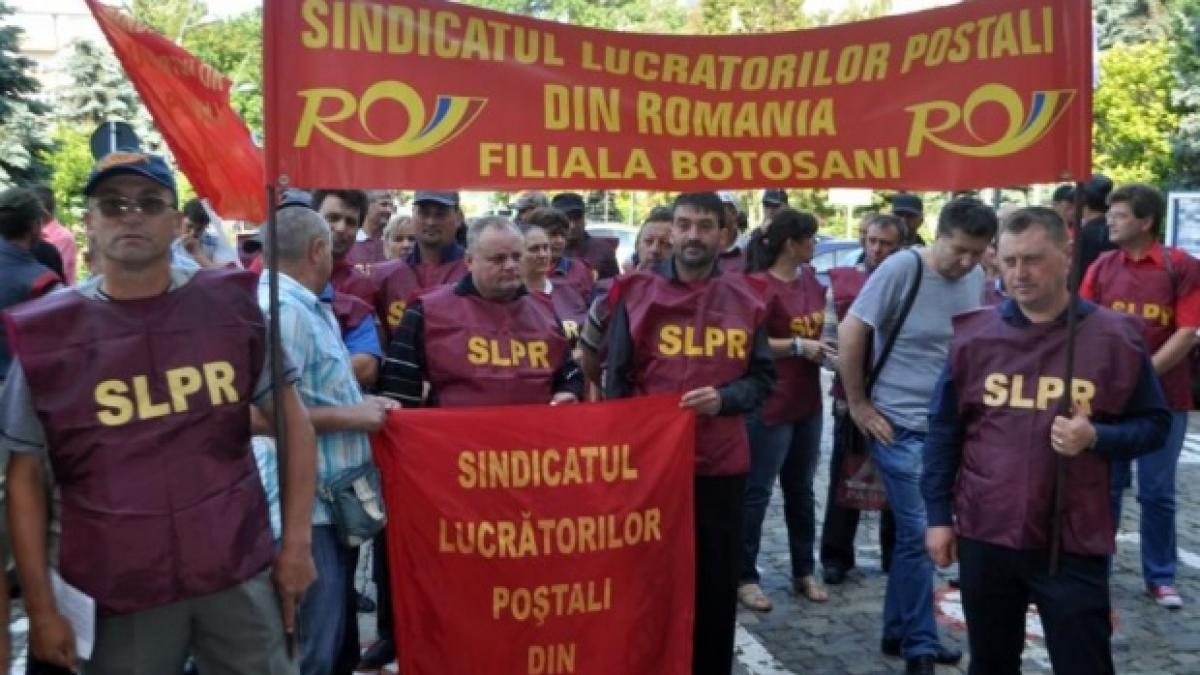 proteste-la-posta-romana-sute-de-persoane-au-iesit-in-strada-407555.jpg