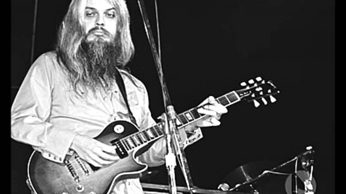 Leon Russell.jpg