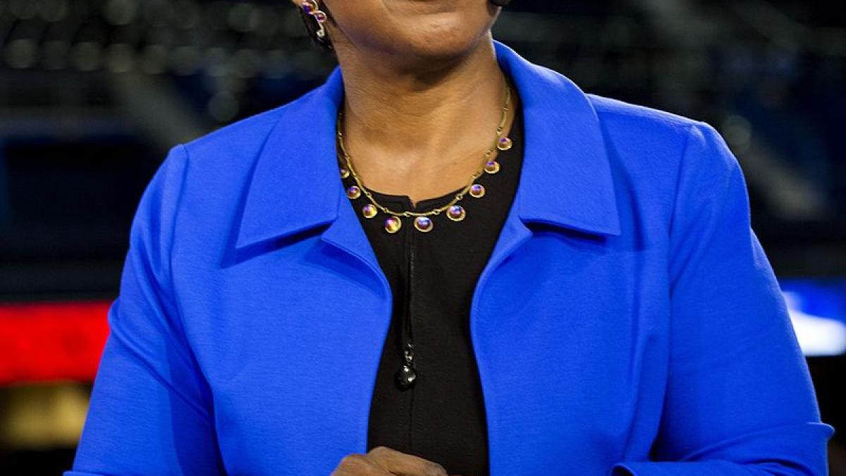 gwen ifill.jpg