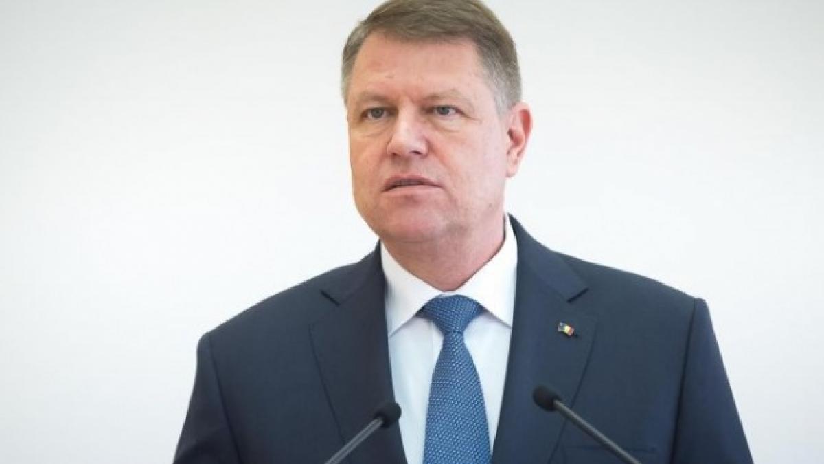 klaus-iohannis-implicarea-tinerilor-in-viata-publica-este-cruciala-pentru-schimbarea-culturii-416209.jpg