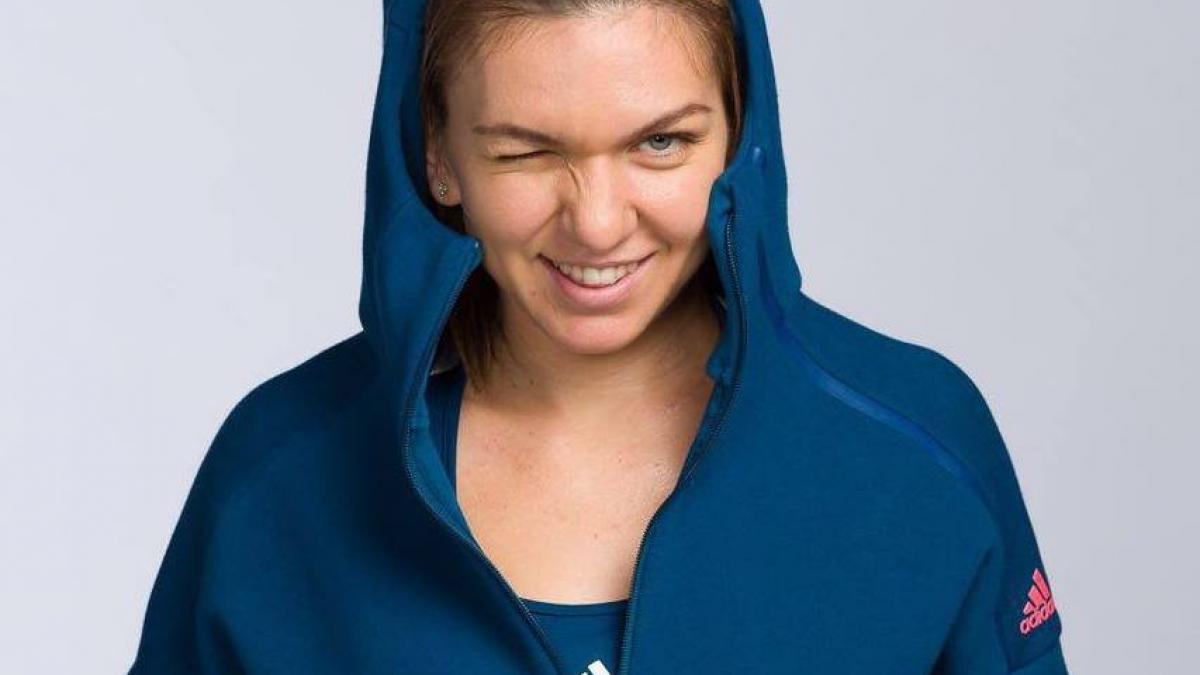 halep adidas.jpg