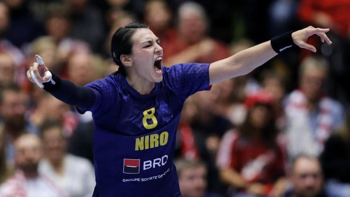 cristina neagu1.jpg