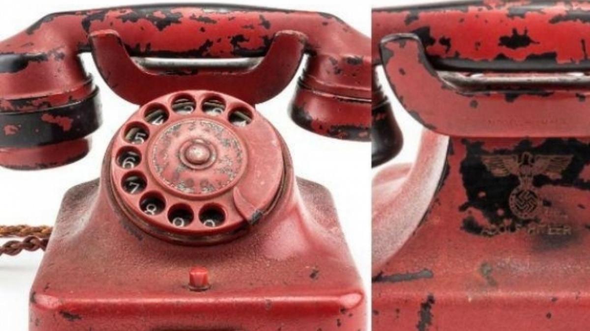 Telefonul din biroul lui Hitler a fost scos la licitaţie. Cât costă aparatul