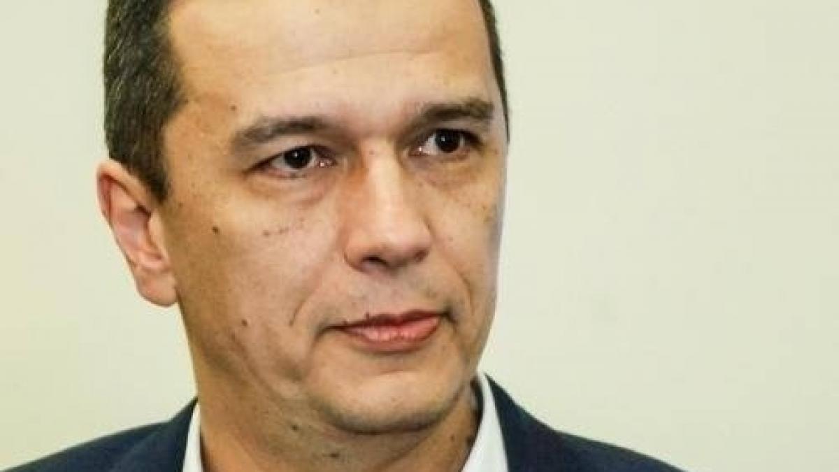 Semnificația gesturilor premierului. Ce transmite Sorin Grindeanu