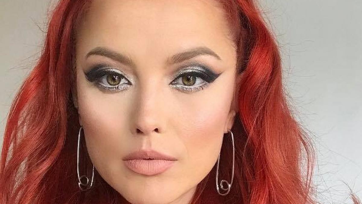 Elena Gheorghe a izbuncit în lacrimi pe scenă: „Știu că este aici...” 