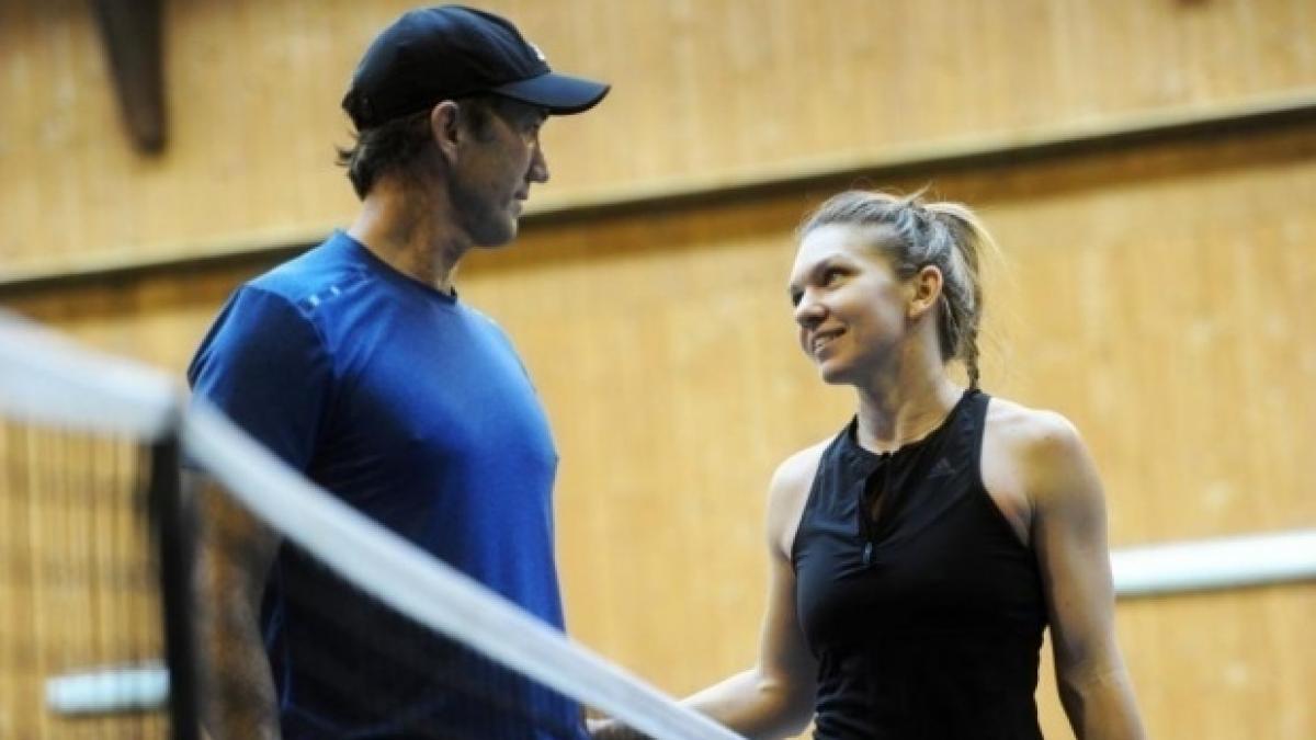 Darren Cahill, în apărarea Simonei Halep: &quot;Să îi spui să stea mai mult în teren și să joace mai agresiv e o prostie&quot;