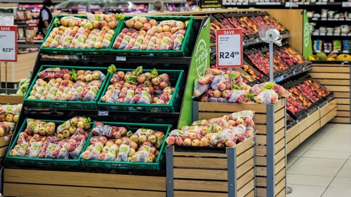 Un nou val de scumpiri la produsele alimentare