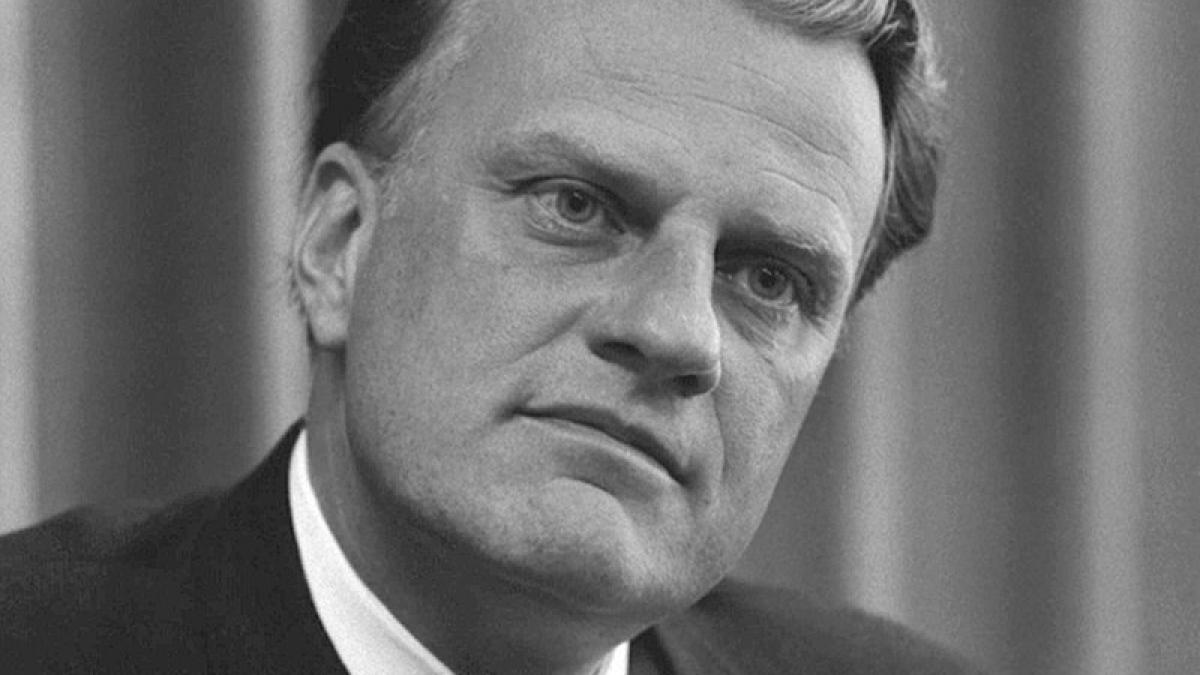 Cel mai influent om al secolului XX s-a stins din viață. Billy Graham a sfătuit zece președinți