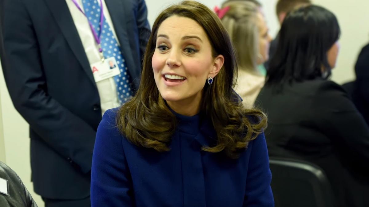 Motivul pentru care Kate Middleton poartă un plasture pe mână tot timpul