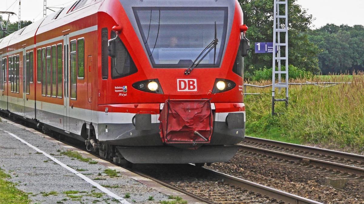 Un bătrân de 89 de ani, lovit de tren 