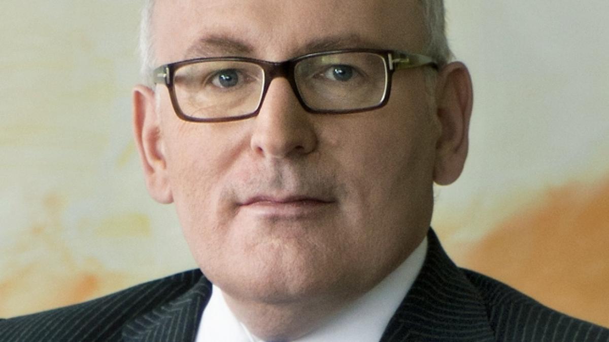 Frans Timmermans cere explicații cu privire la revocarea lui Kovesi. Prim-vicepreşedintele Comisiei Europene se va întâlni cu ministrl Justiiei și șefa DNA