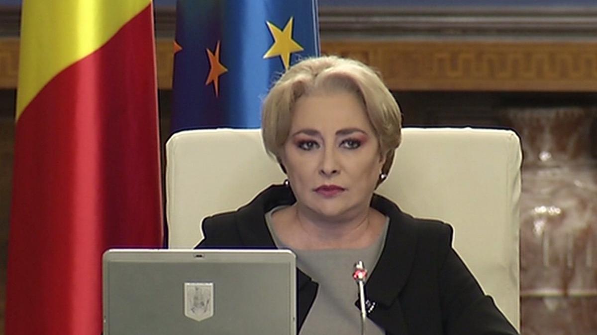 Inundațiile au făcut ravagii în zece județe. Viorica Dăncilă: Se vor realiza în continuare intervenții în sprijinul populației 