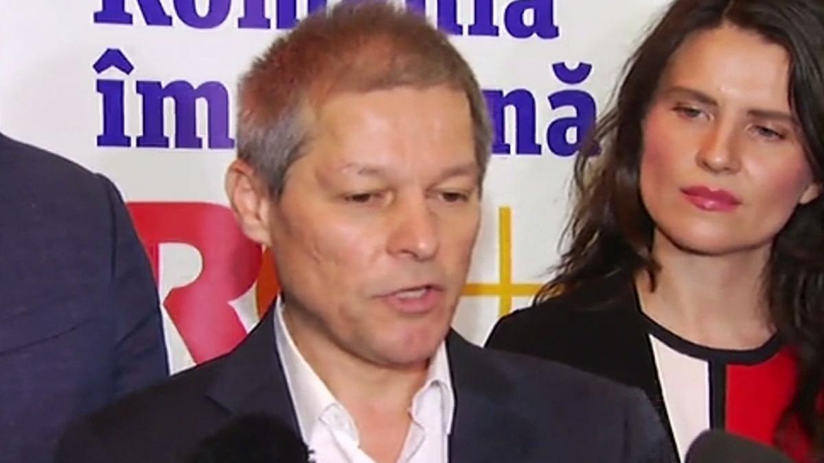 Dacian Cioloș a depus actele pentru înființarea partidului Mişcarea România Împreună