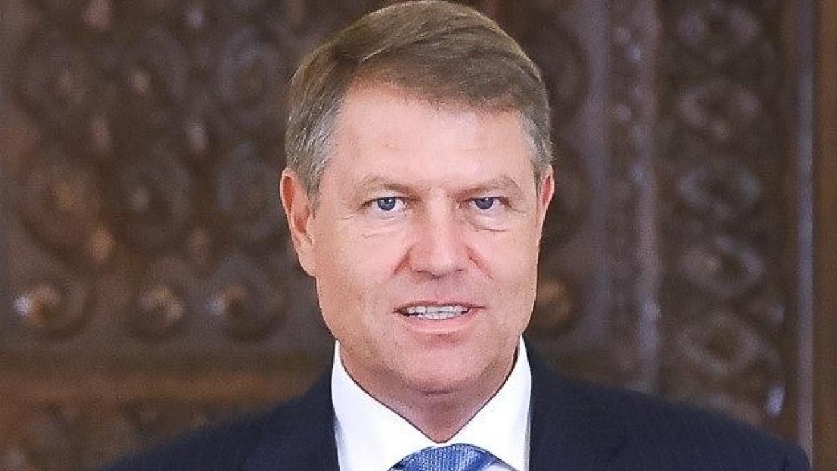 Paștele catolic. Klaus Iohannis, mesaj pentru românii romano-catolici. Unde face președintele Paștele