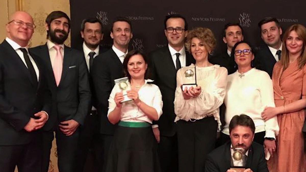 Antena 3 și Observator, premiate în SUA. Medaliații se întorc acasă