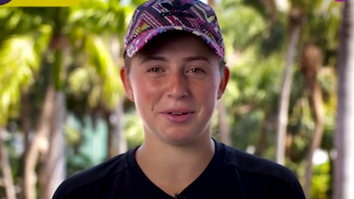 Caroline Wozniacki și Jelena Ostapenko încearcă să pronunţe numele Monicăi Niculescu - VIDEO