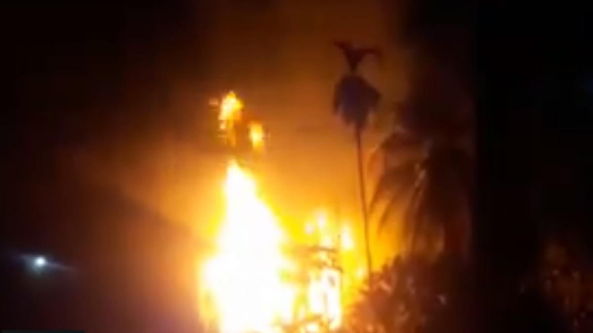 Cel puţin 10 morţi şi 40 de răniţi, în urma unui incendiu în Indonezia. Ce suspectează autorităţile - VIDEO