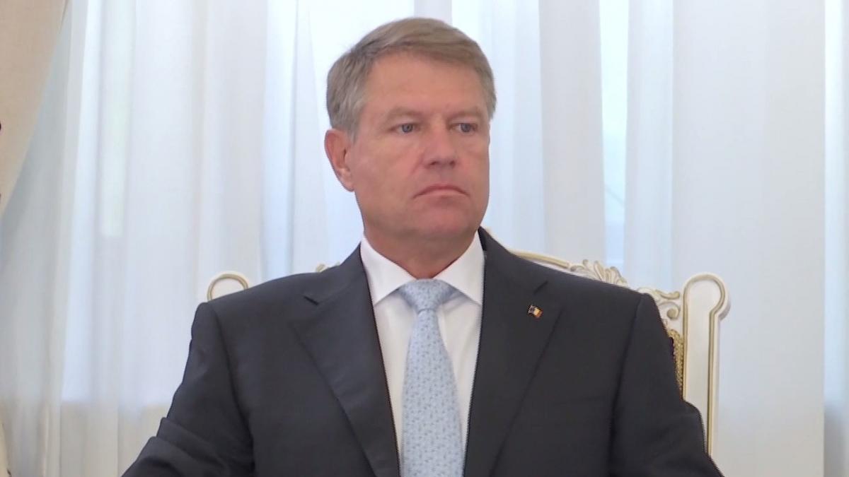 Klaus Iohannis, gesturi nervoase după decizia CCR - VIDEO