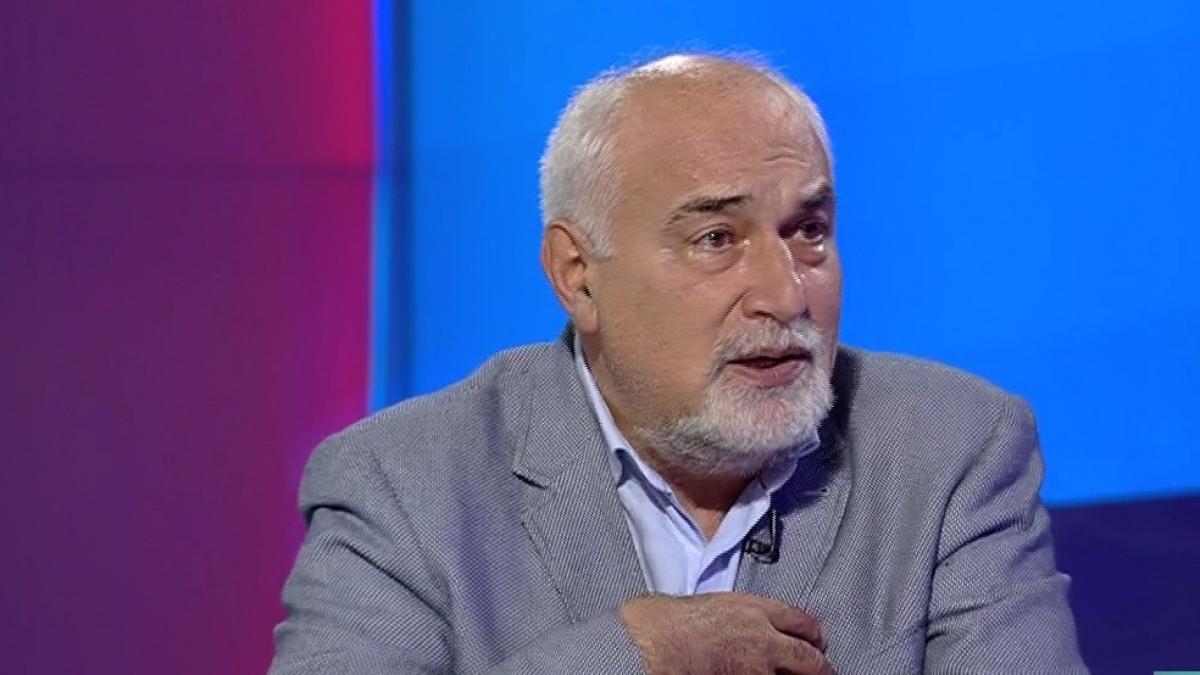 Varujan Vosganian: Iată că huiduiala redevine o armă politică în România