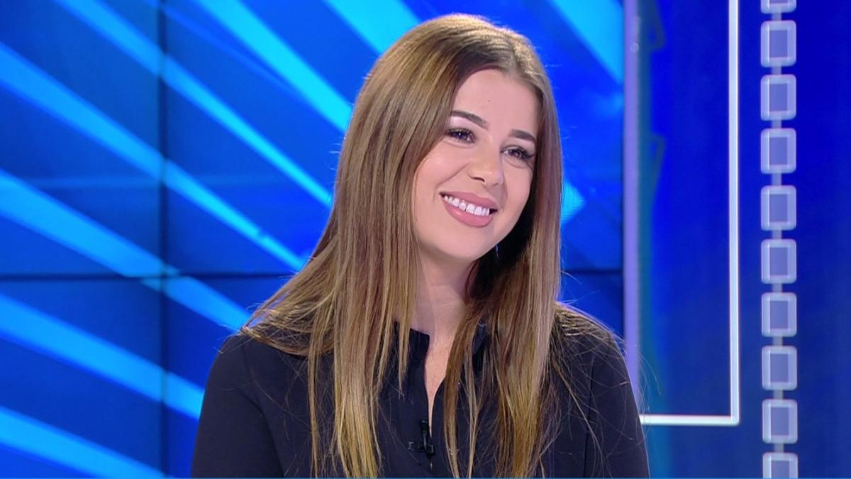 Eroina zilei: Adriana Preda, tânăra care le oferă şanse copiiilor din orfelinate