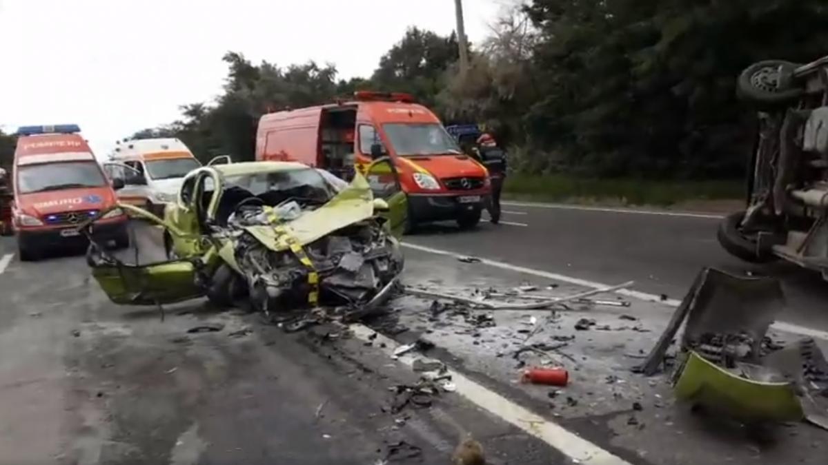 Accident la Costineşti! A fost nevoie de intervenția elicopterului SMURD - VIDEO