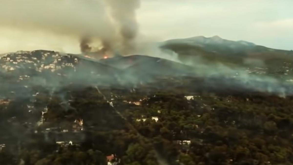 Mărturiile unui pilot român care participă la stingerea incendiilor din Grecia: „A fost o surpriză pentru noi”