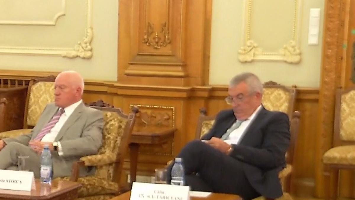 Întâlnire-șoc între Orban și Tăriceanu pentru unitatea dreptei