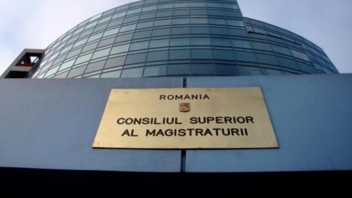 Dezvăluire incendiară a unui membru CSM: „Aripă politică, în structura judiciară”