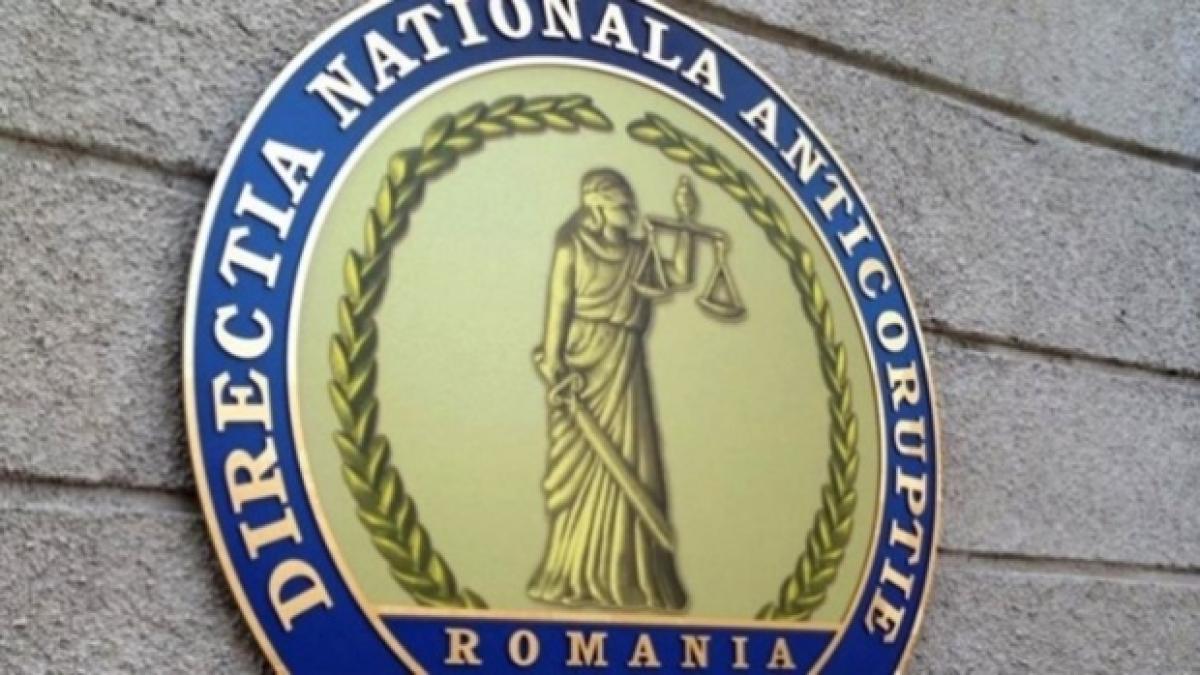 Dosar penal la DNA pentru finanțarea USR