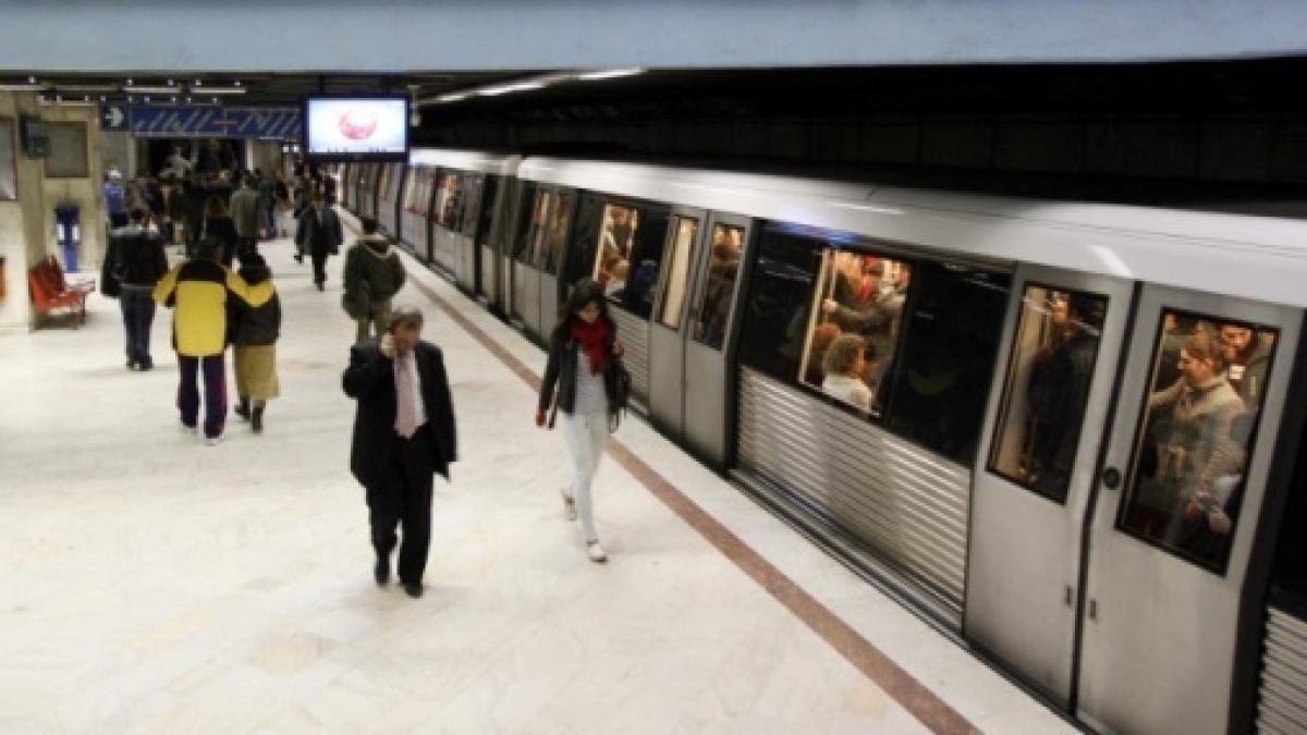 Sindicaliștii de la Metrou pichetează sediul Guvernului