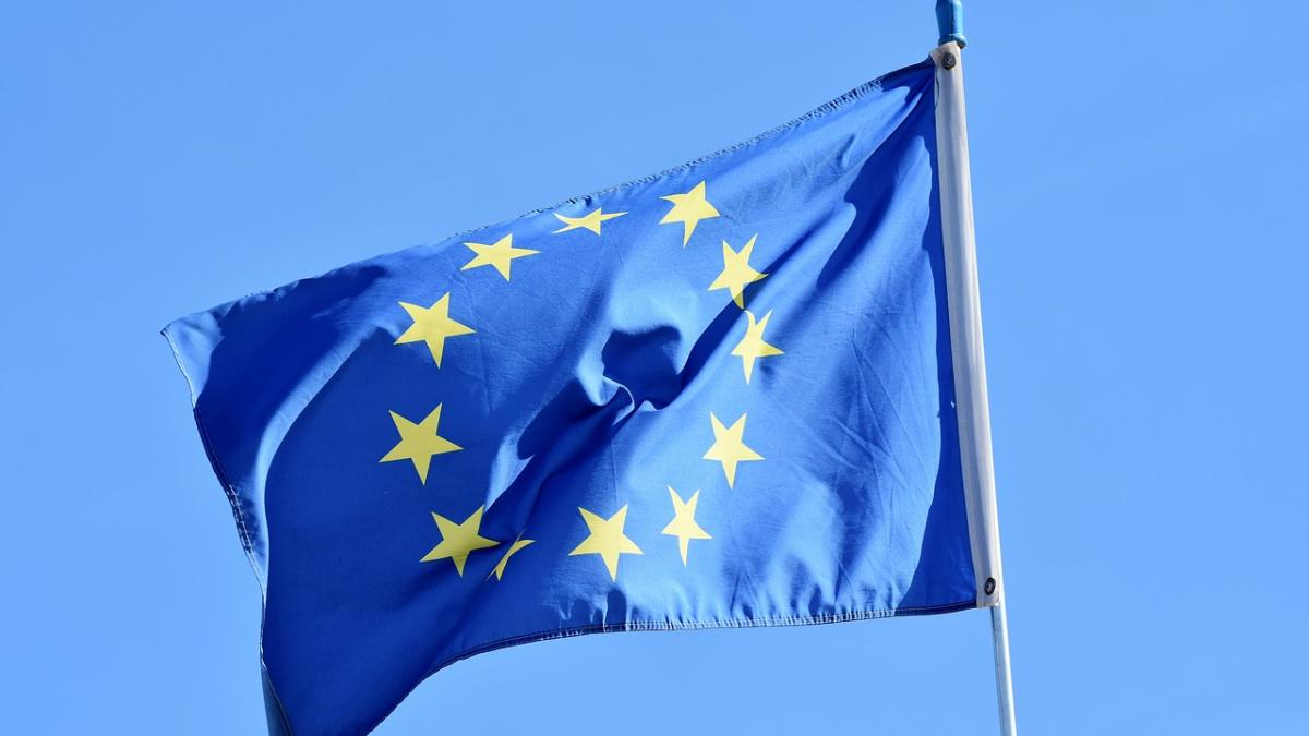 Comisia Europeană vrea să elimine trecerea la ora de iarnă